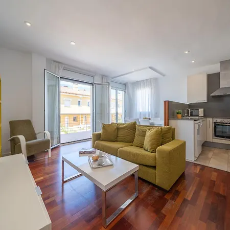 Apartment 2 Bedroom In Costa Brava *
