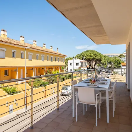 2 Bedroom In Costa Brava * L'Escala